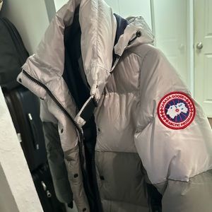 Canada Goose Byward Parka Regeneration NWT Size Medium